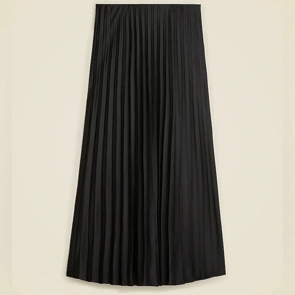J. Crew Dresses & Skirts - J.Crew Pleated Slip Skirt - Black - Size XXS